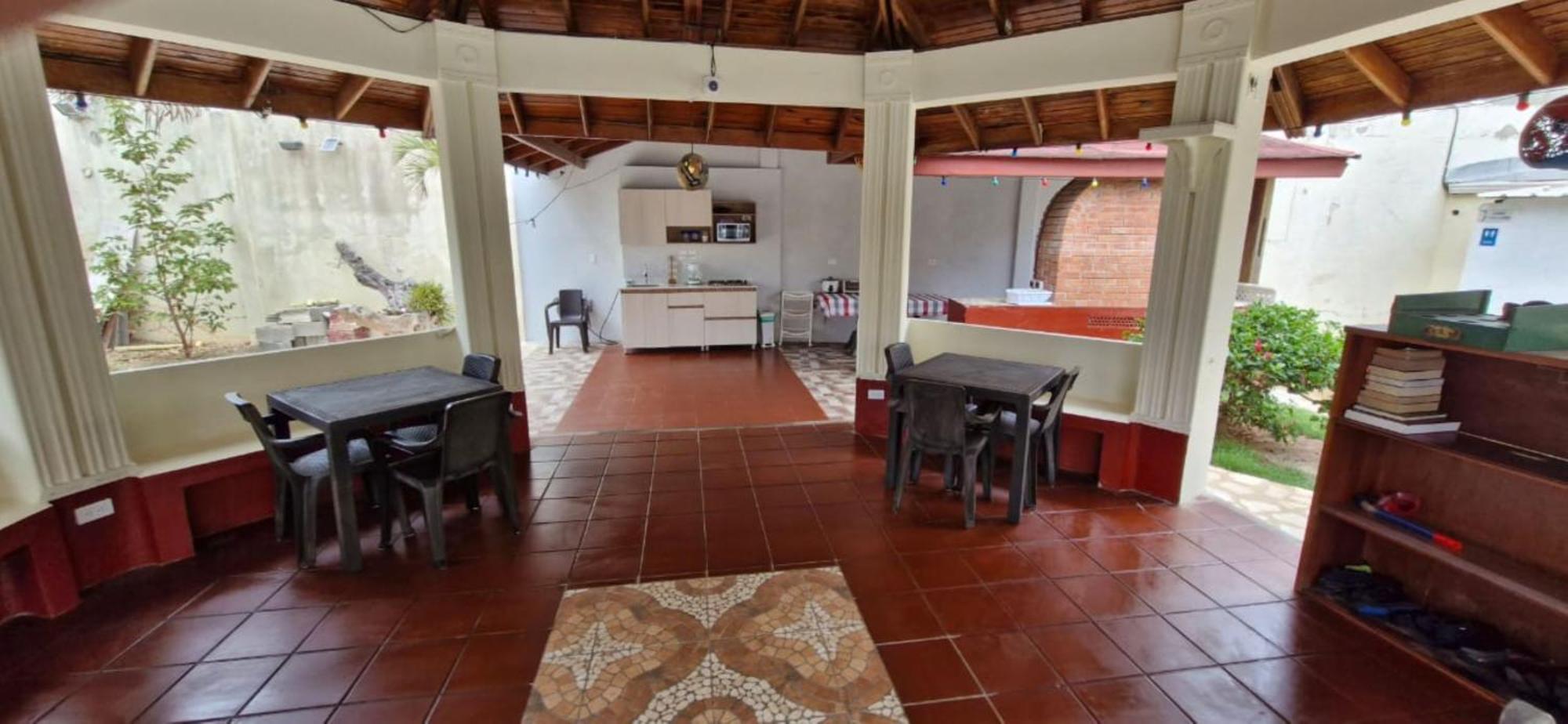 Hostal Marlyn San Andrés Exteriör bild